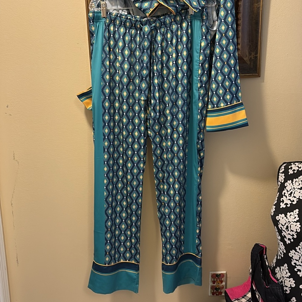 Averie 3-piece buttoned long sleeve top + elastic waist drawstring pocket pants